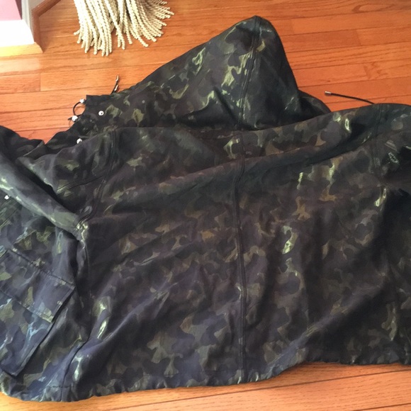 Lane Bryant CAMOUFLAGE COTTON BLEND HOODED LIGHTWEIGHT JACKET size 18/20 - Picture 8 of 10